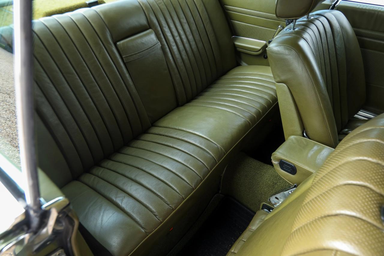1976 Mercedes - Benz Mercedes Benz 280 SLC &ldquo;Completely green-colored&rdquo;