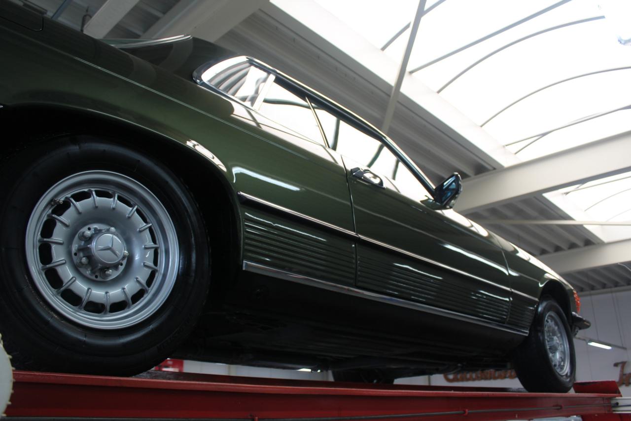 1976 Mercedes - Benz Mercedes Benz 280 SLC &ldquo;Completely green-colored&rdquo;