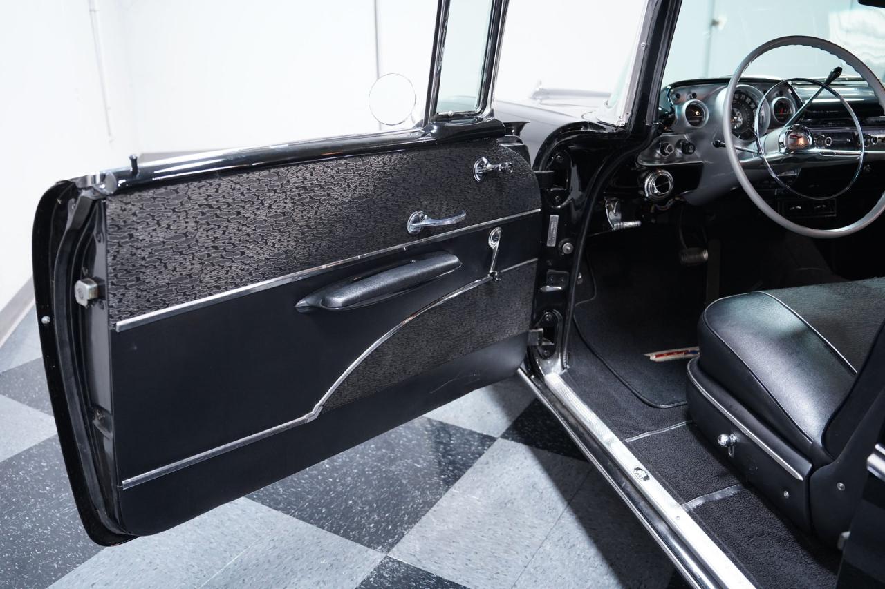 1957 Chevrolet Bel Air 2 Door Hardtop