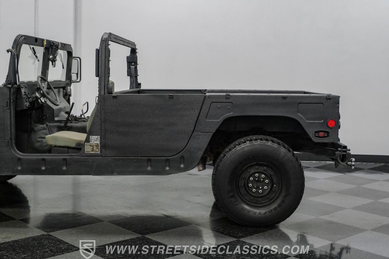 2007 AM General M1097R1 Humvee Pickup