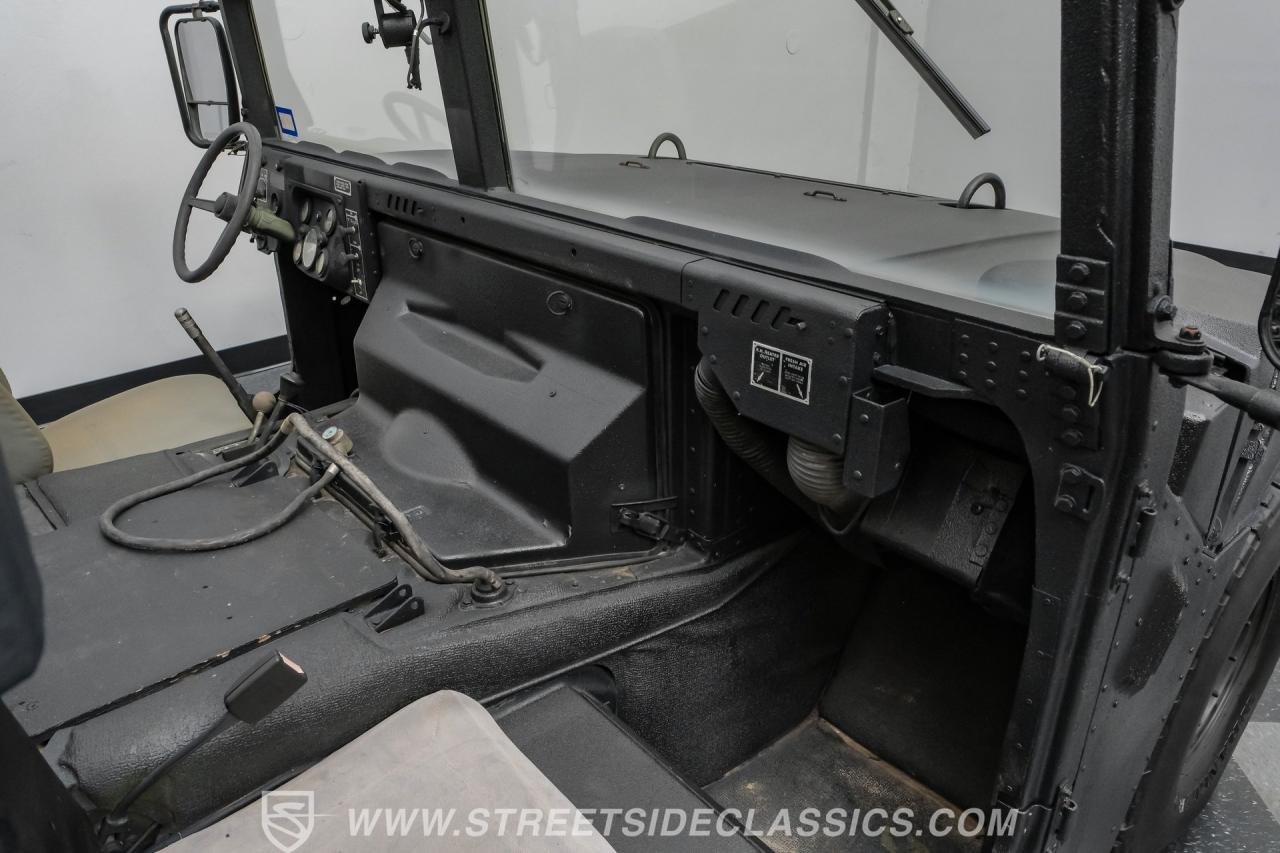 2007 AM General M1097R1 Humvee Pickup