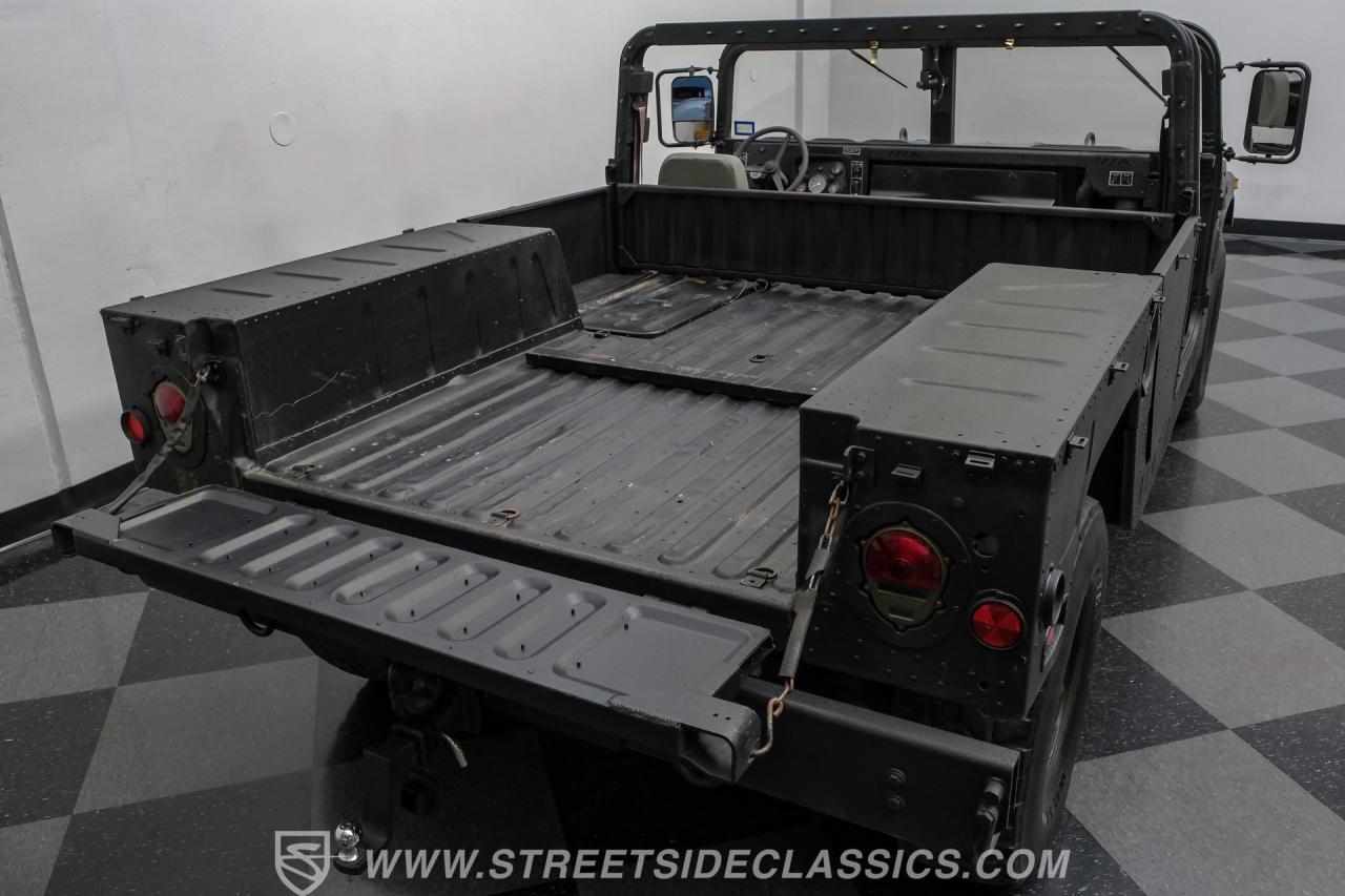 2007 AM General M1097R1 Humvee Pickup