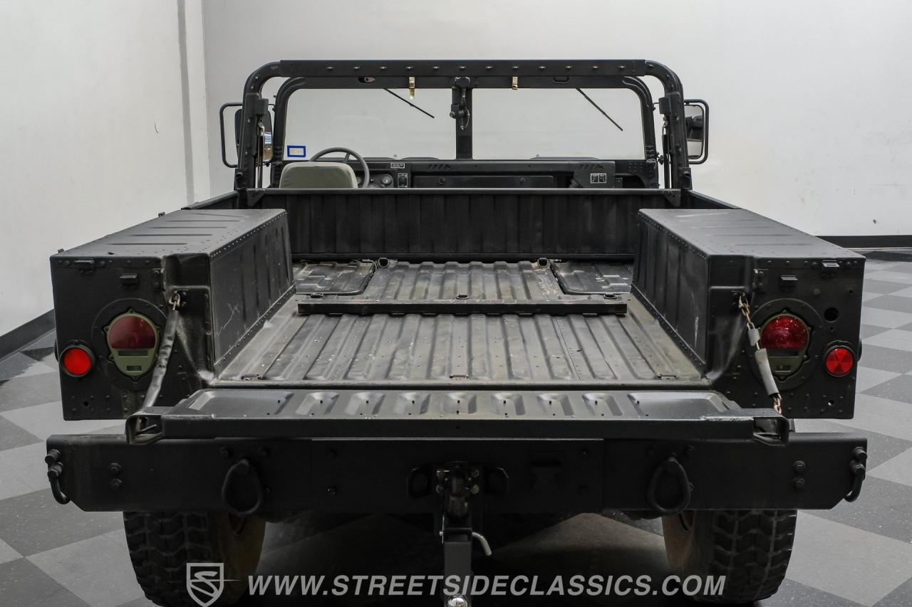 2007 AM General M1097R1 Humvee Pickup