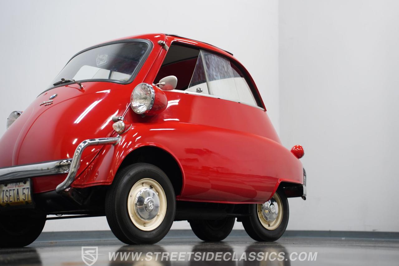 1957 BMW Isetta 300
