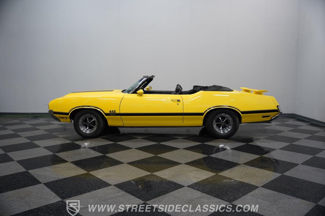 1970 Oldsmobile Cutlass 442 W30 Tribute Convertible