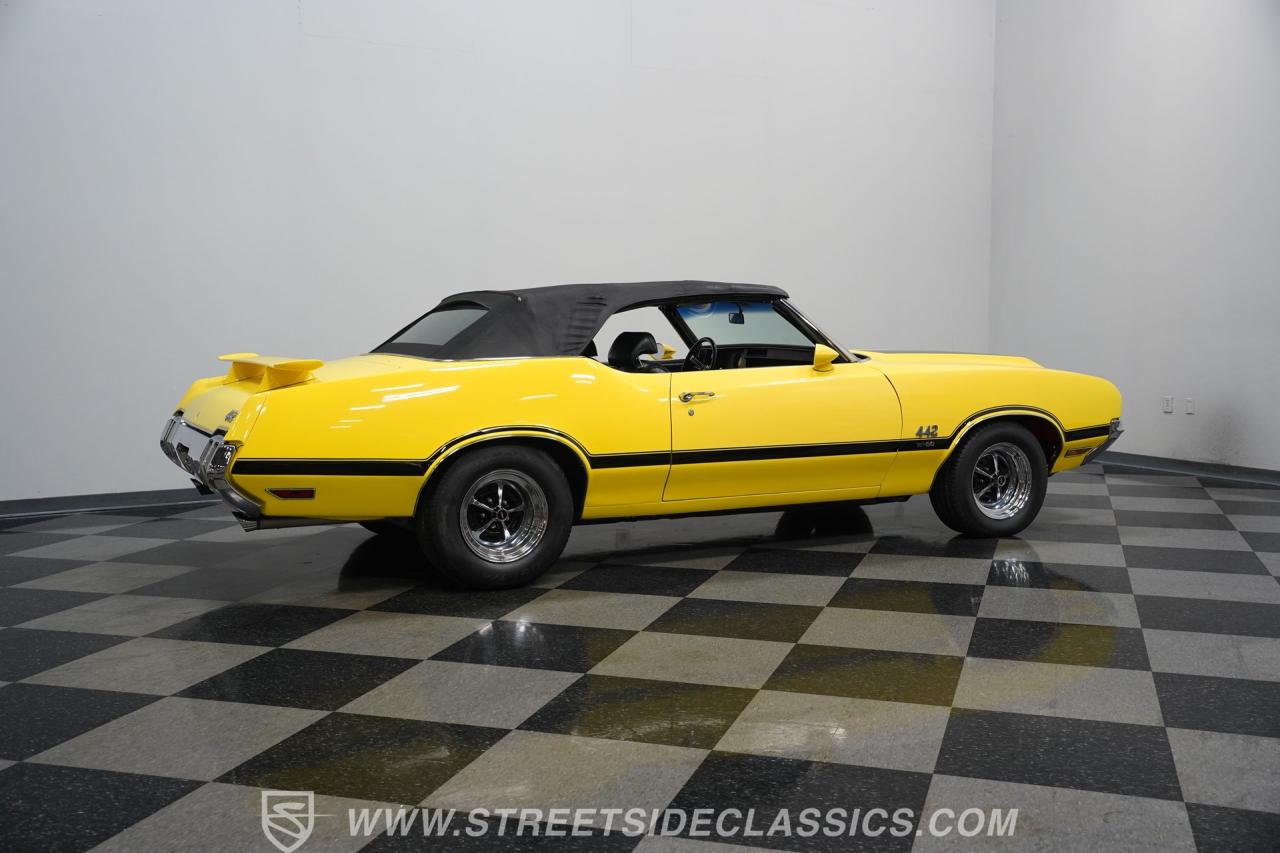 1970 Oldsmobile Cutlass 442 W30 Tribute Convertible