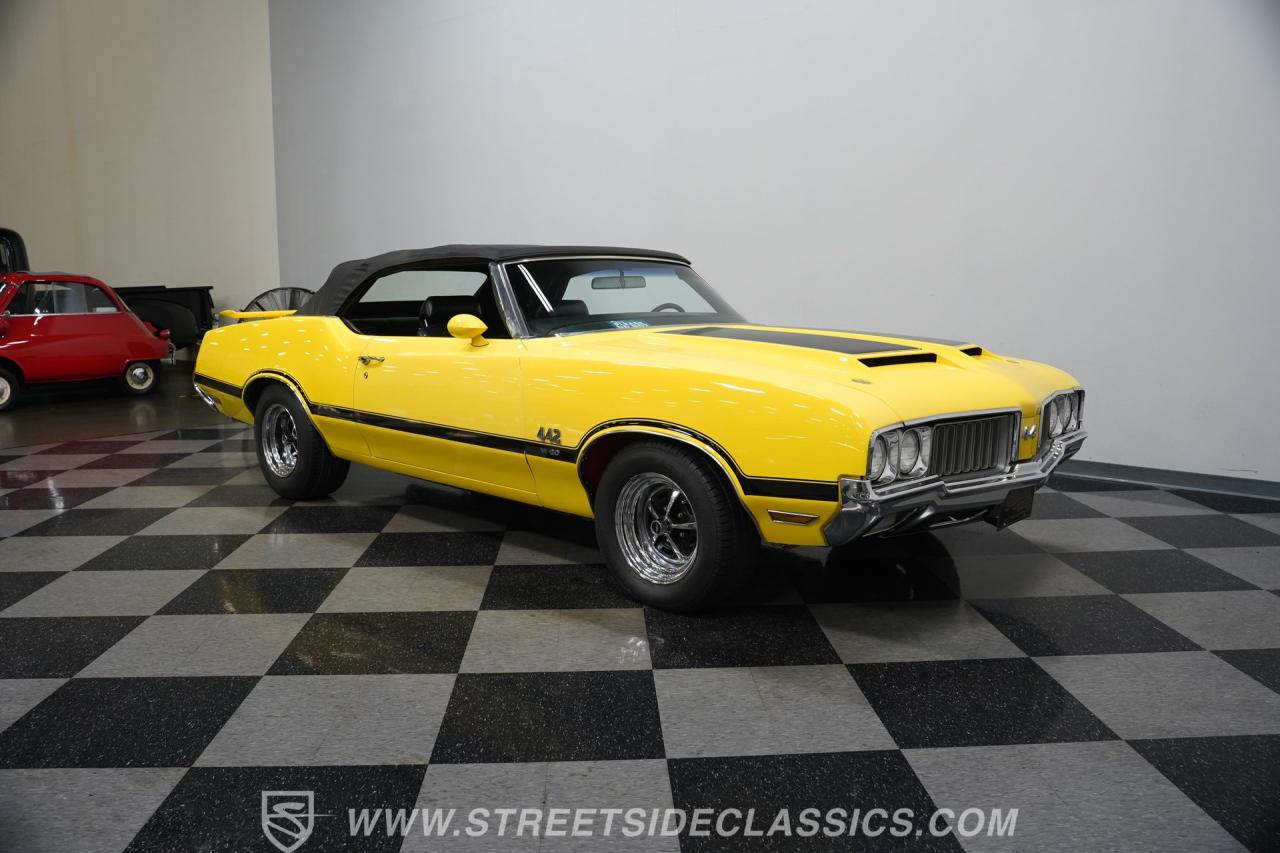1970 Oldsmobile Cutlass 442 W30 Tribute Convertible