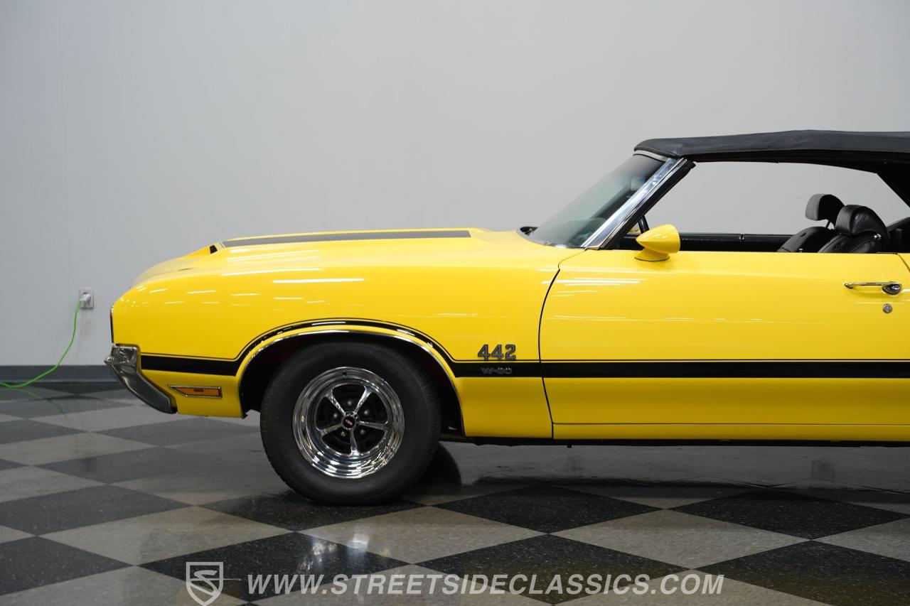 1970 Oldsmobile Cutlass 442 W30 Tribute Convertible