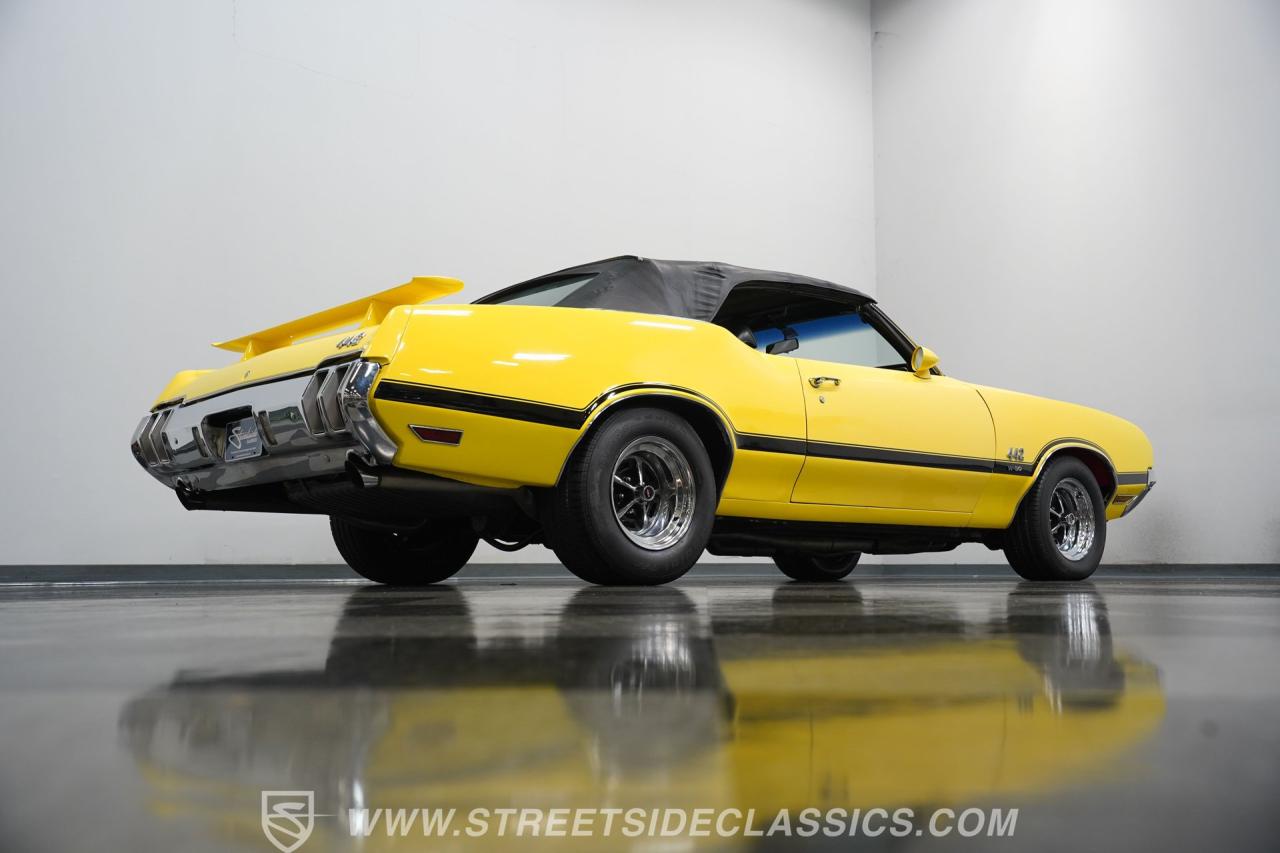 1970 Oldsmobile Cutlass 442 W30 Tribute Convertible