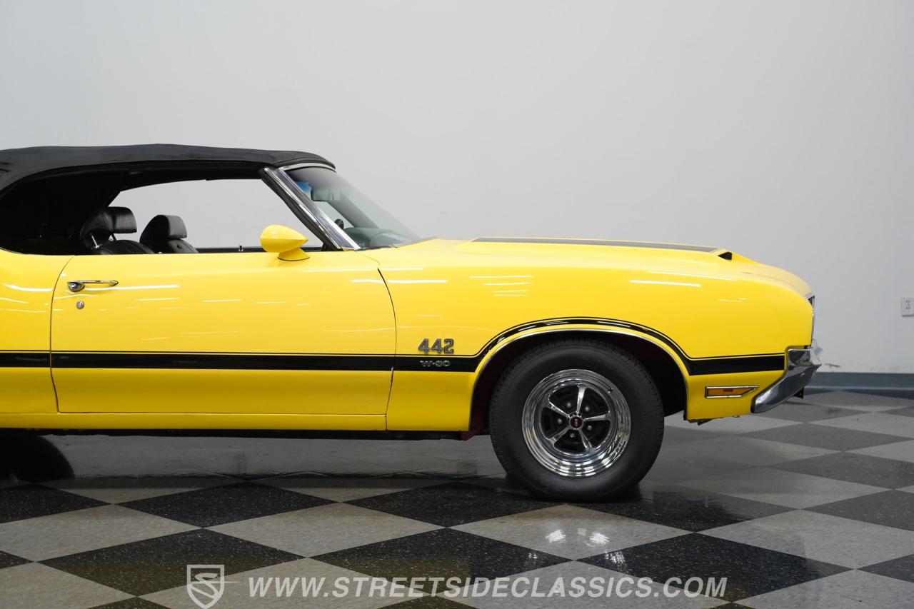 1970 Oldsmobile Cutlass 442 W30 Tribute Convertible