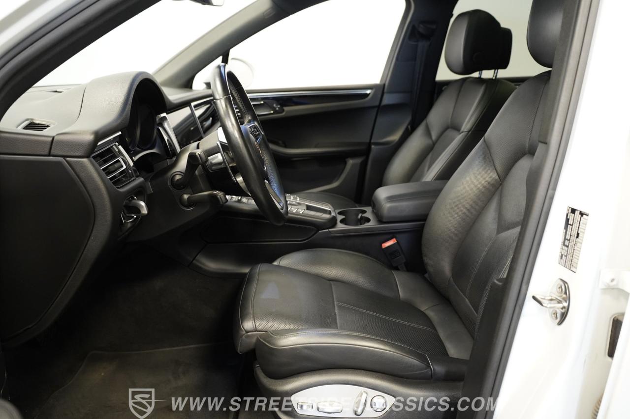 2019 Porsche Macan AWD