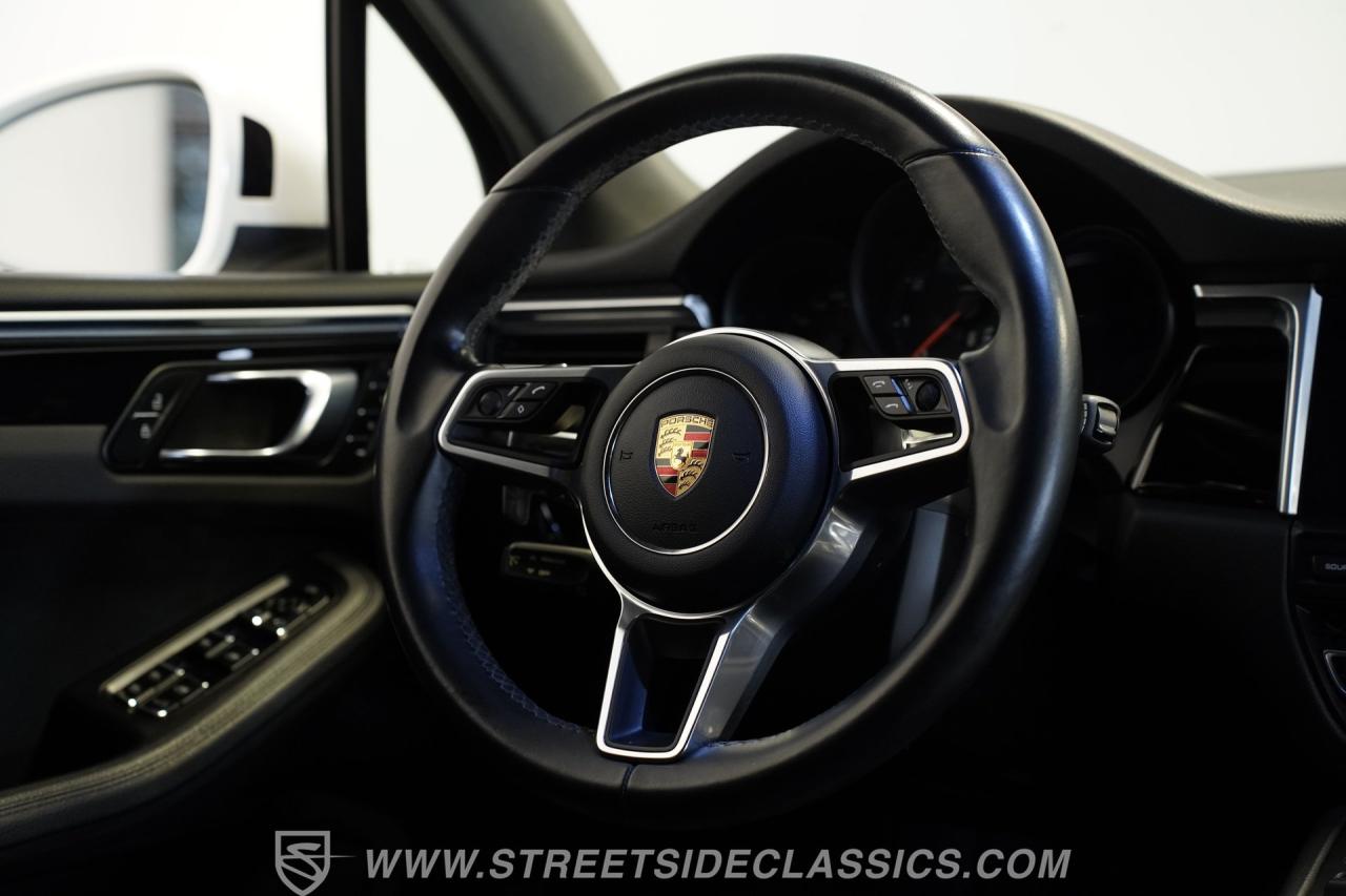 2019 Porsche Macan AWD