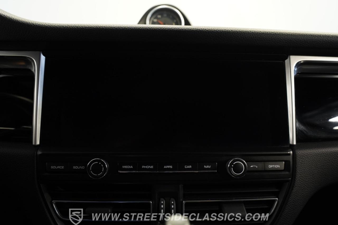2019 Porsche Macan AWD