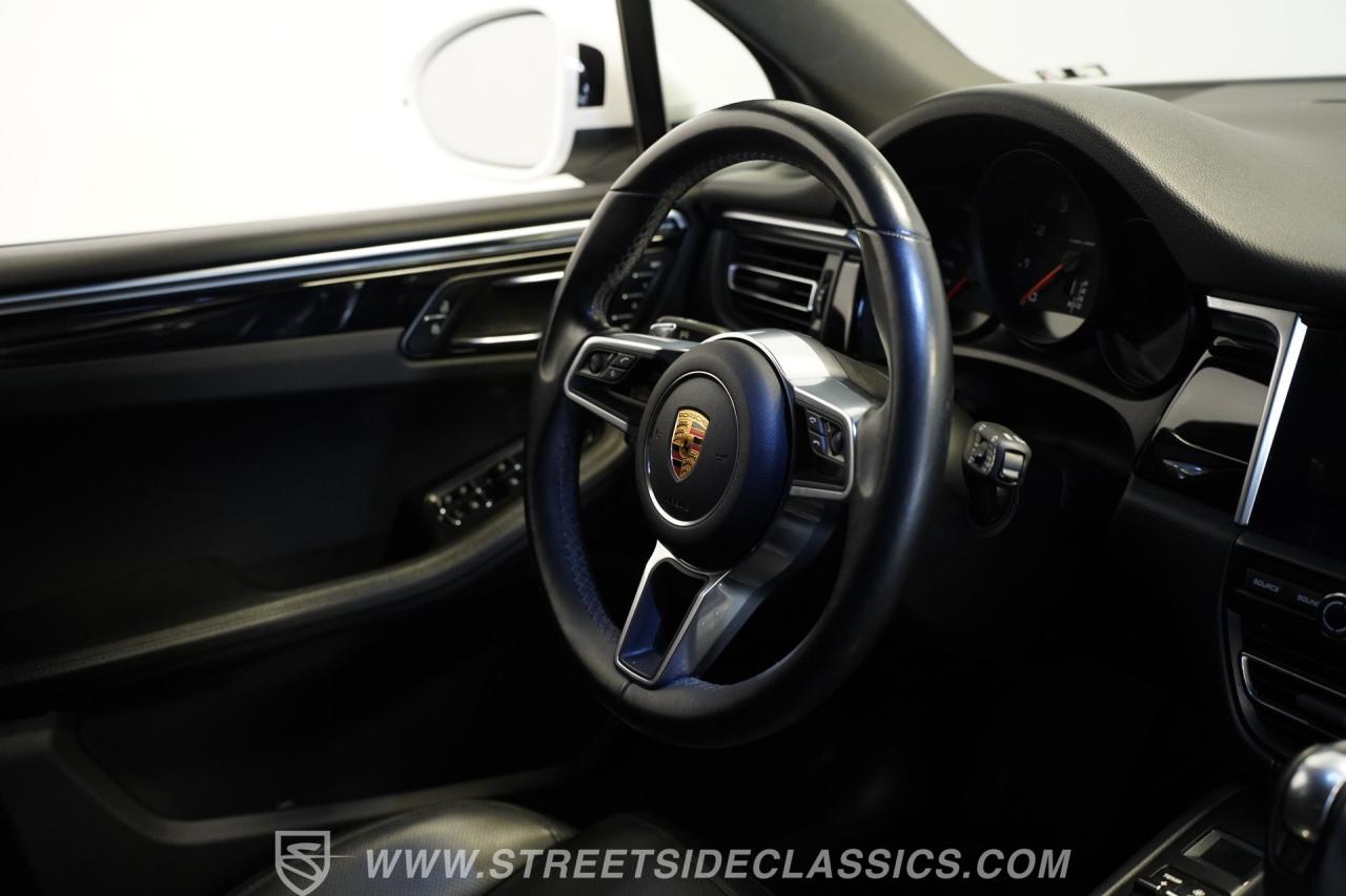 2019 Porsche Macan AWD