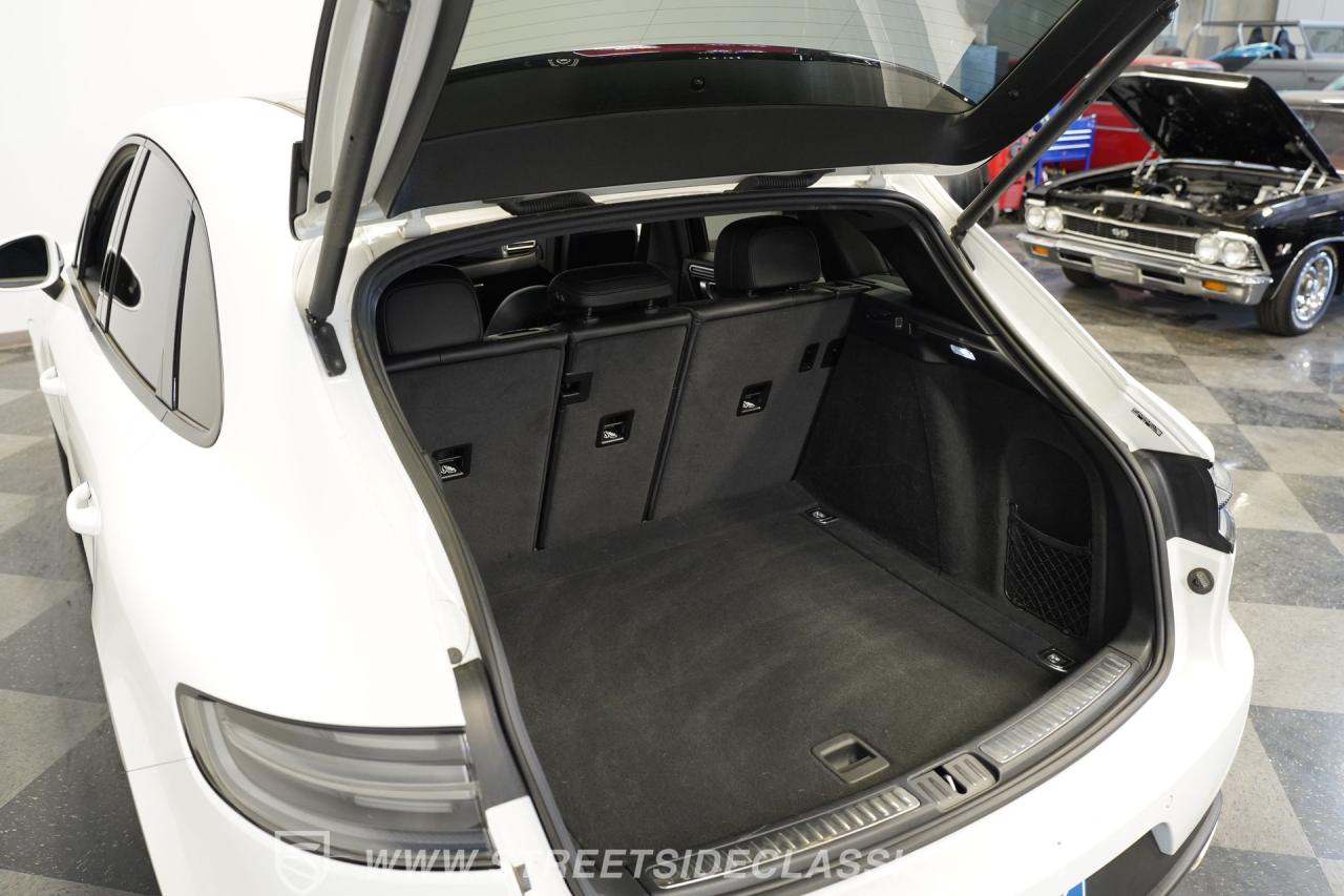 2019 Porsche Macan AWD