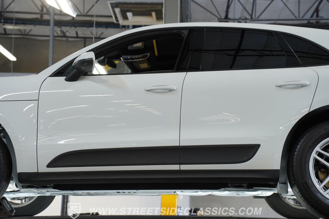 2019 Porsche Macan AWD
