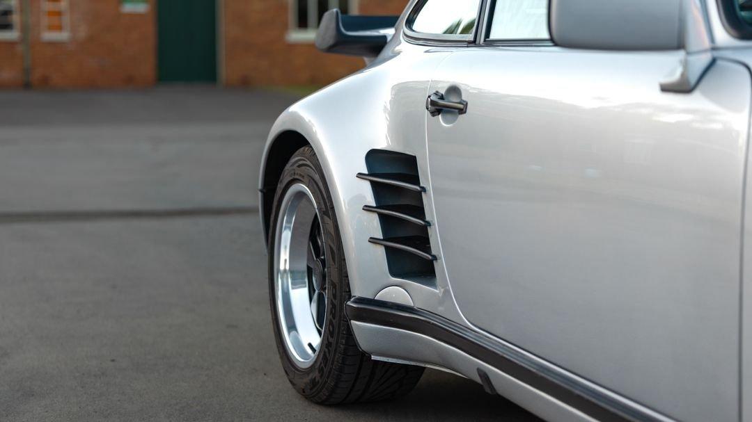 1989 Porsche 911 Turbo LE