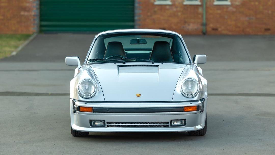 1989 Porsche 911 Turbo LE
