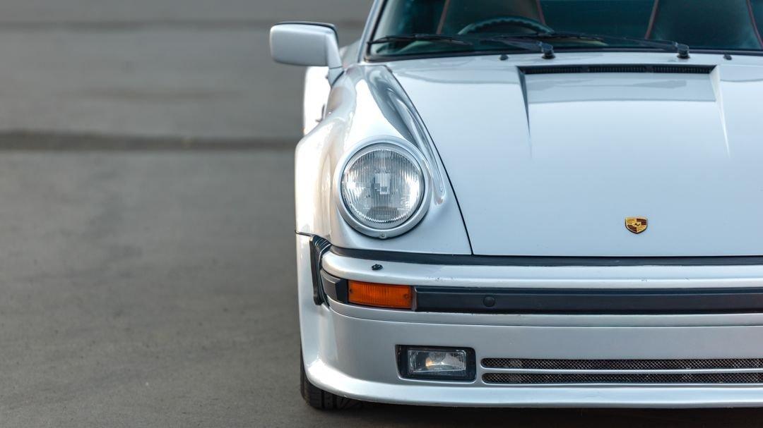 1989 Porsche 911 Turbo LE