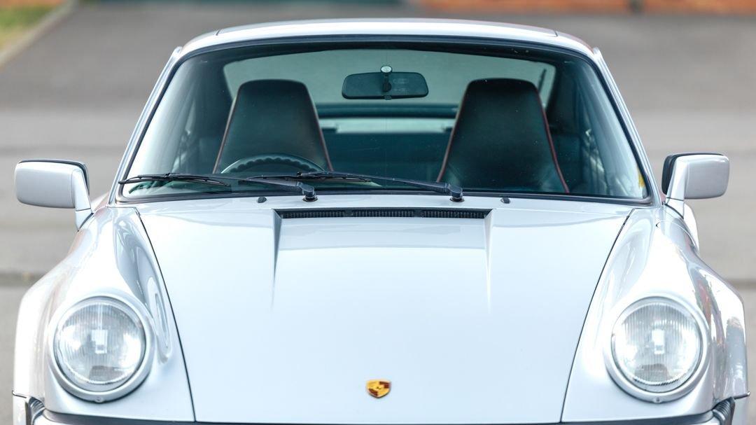 1989 Porsche 911 Turbo LE