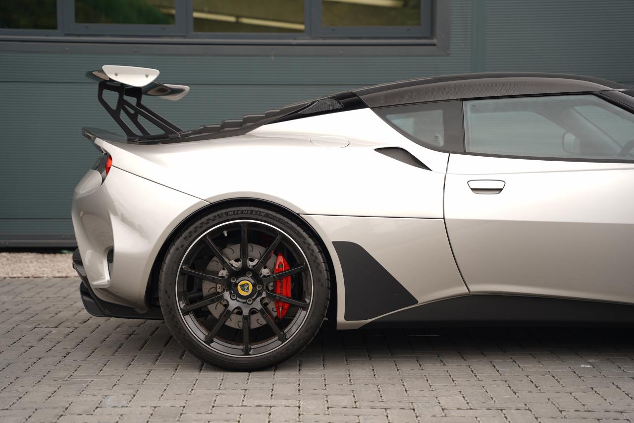 2018 Lotus Evora 
