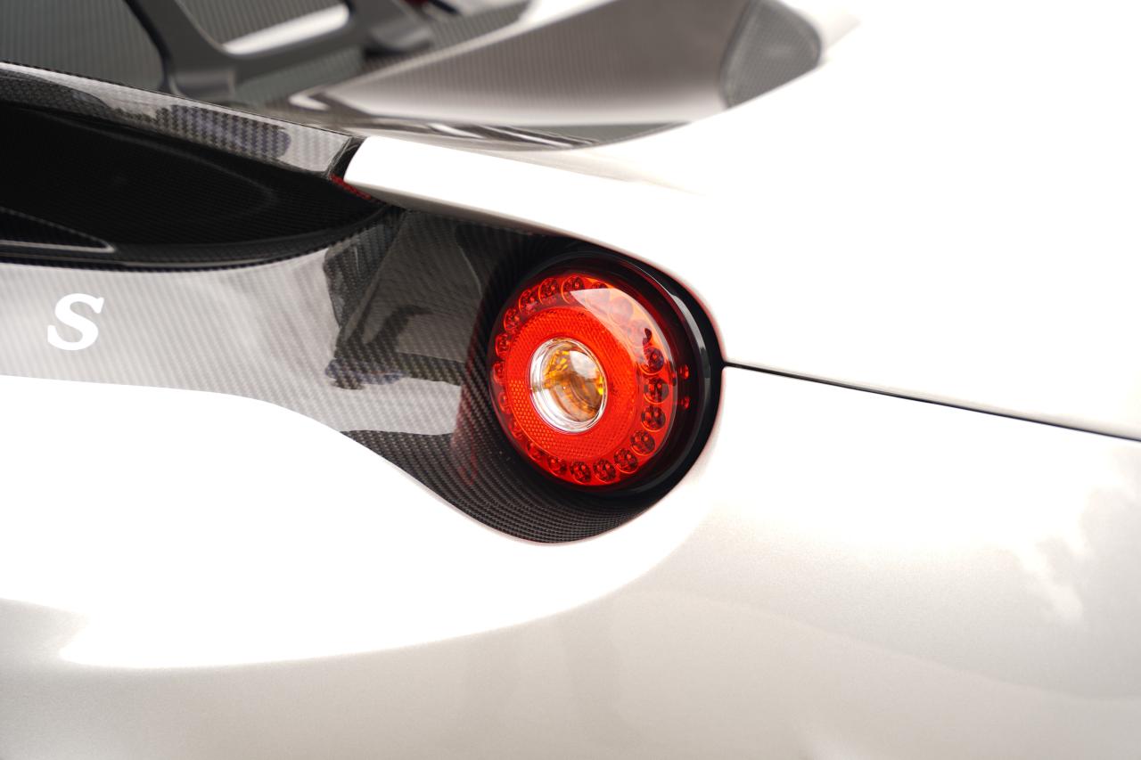 2018 Lotus Evora 