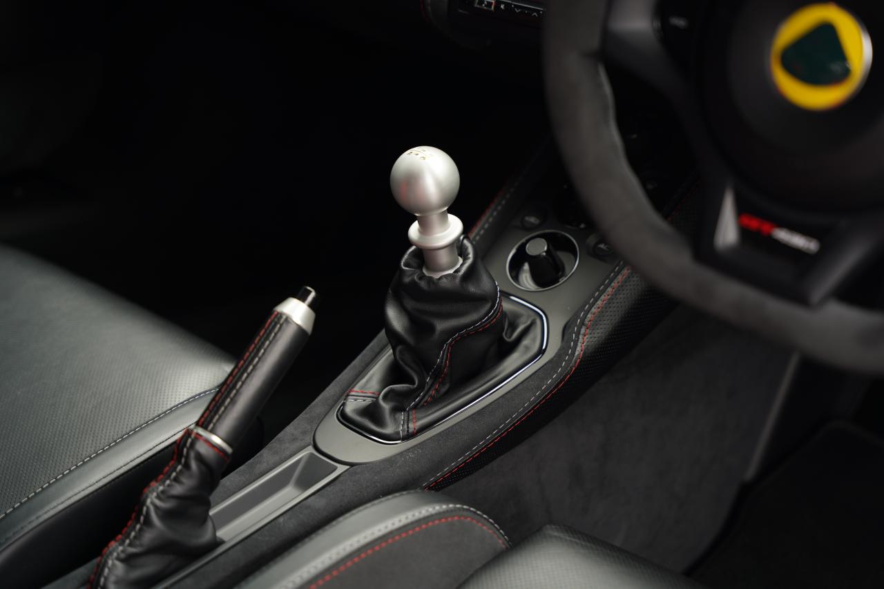 2018 Lotus Evora 