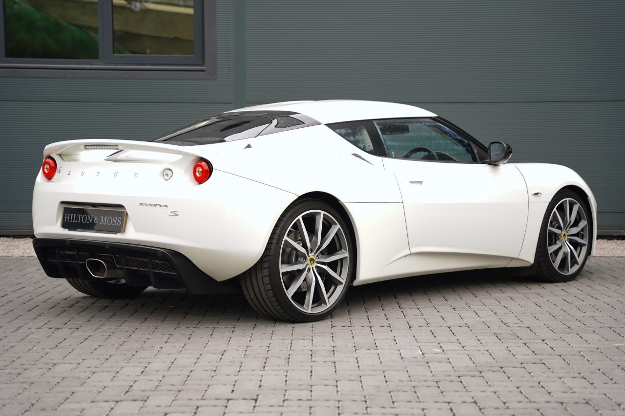 2013 Lotus Evora 