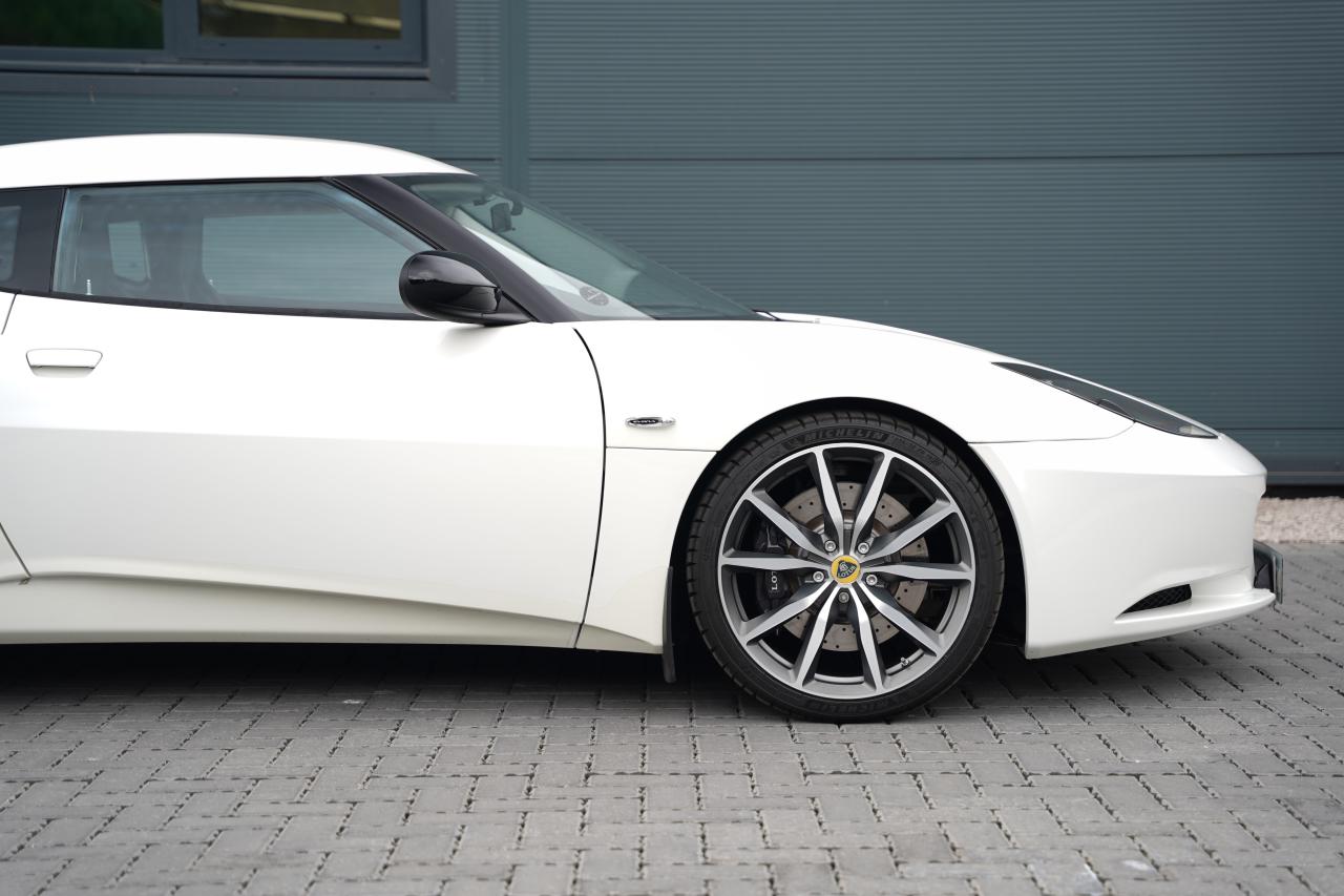 2013 Lotus Evora 
