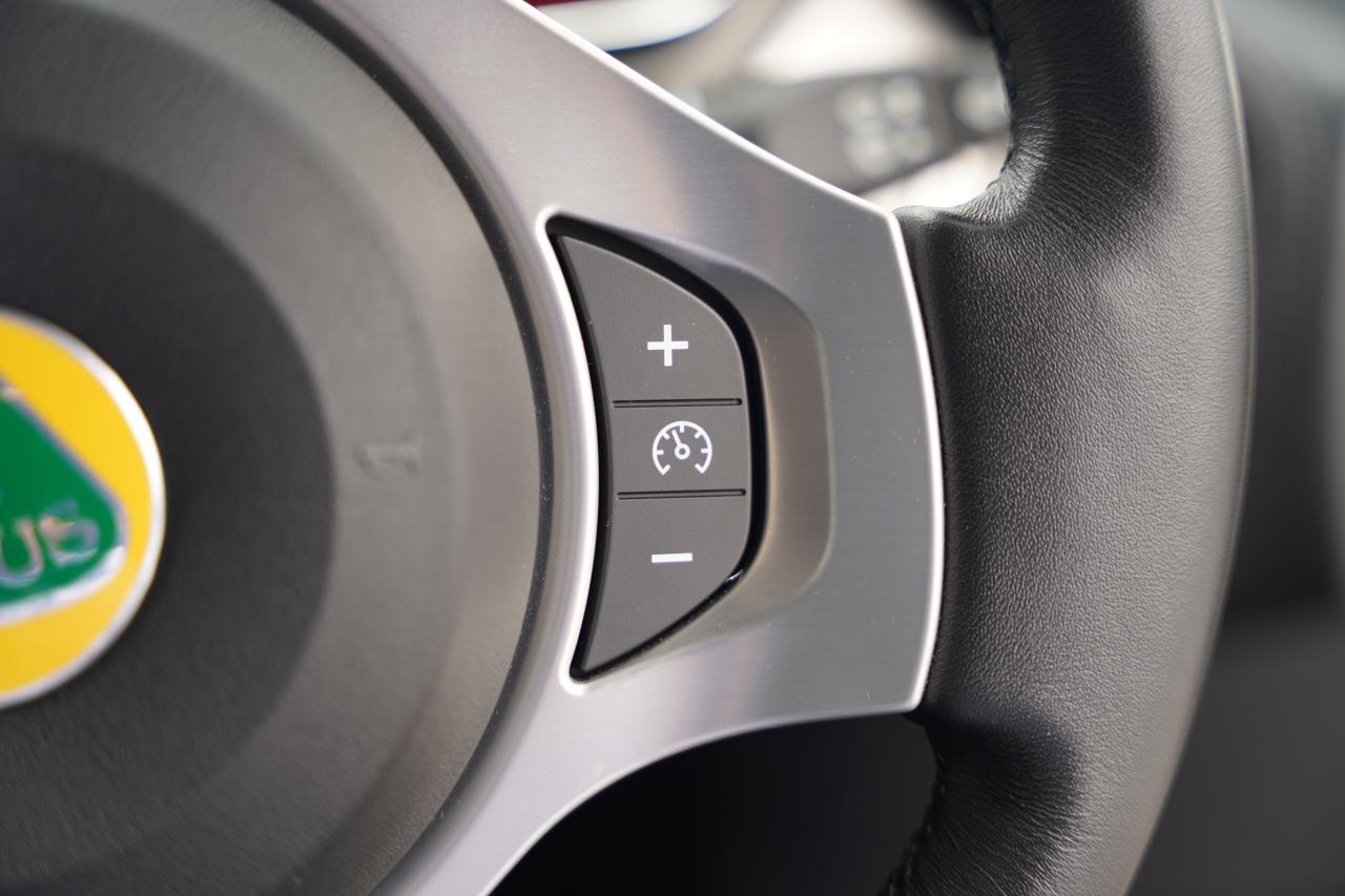 2013 Lotus Evora 