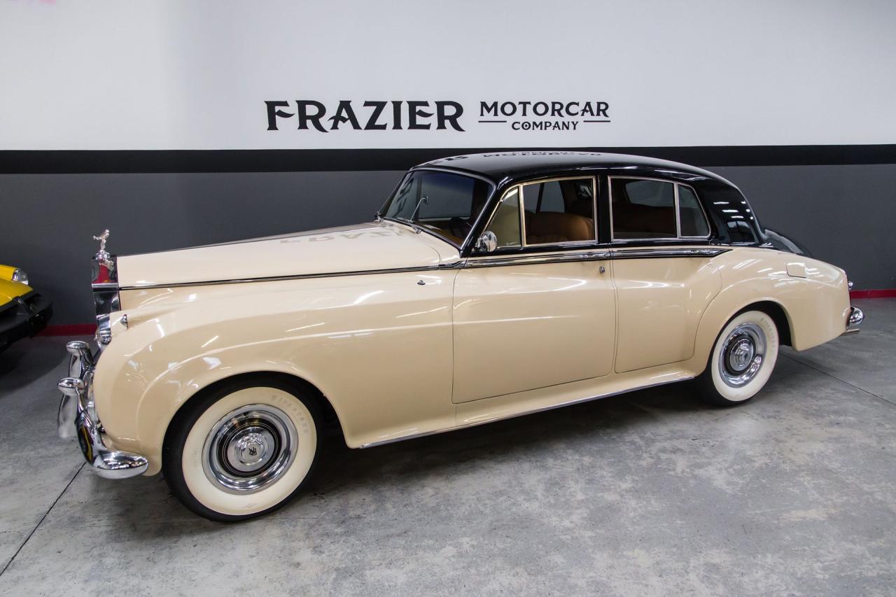 1961 Rolls - Royce Silver Cloud