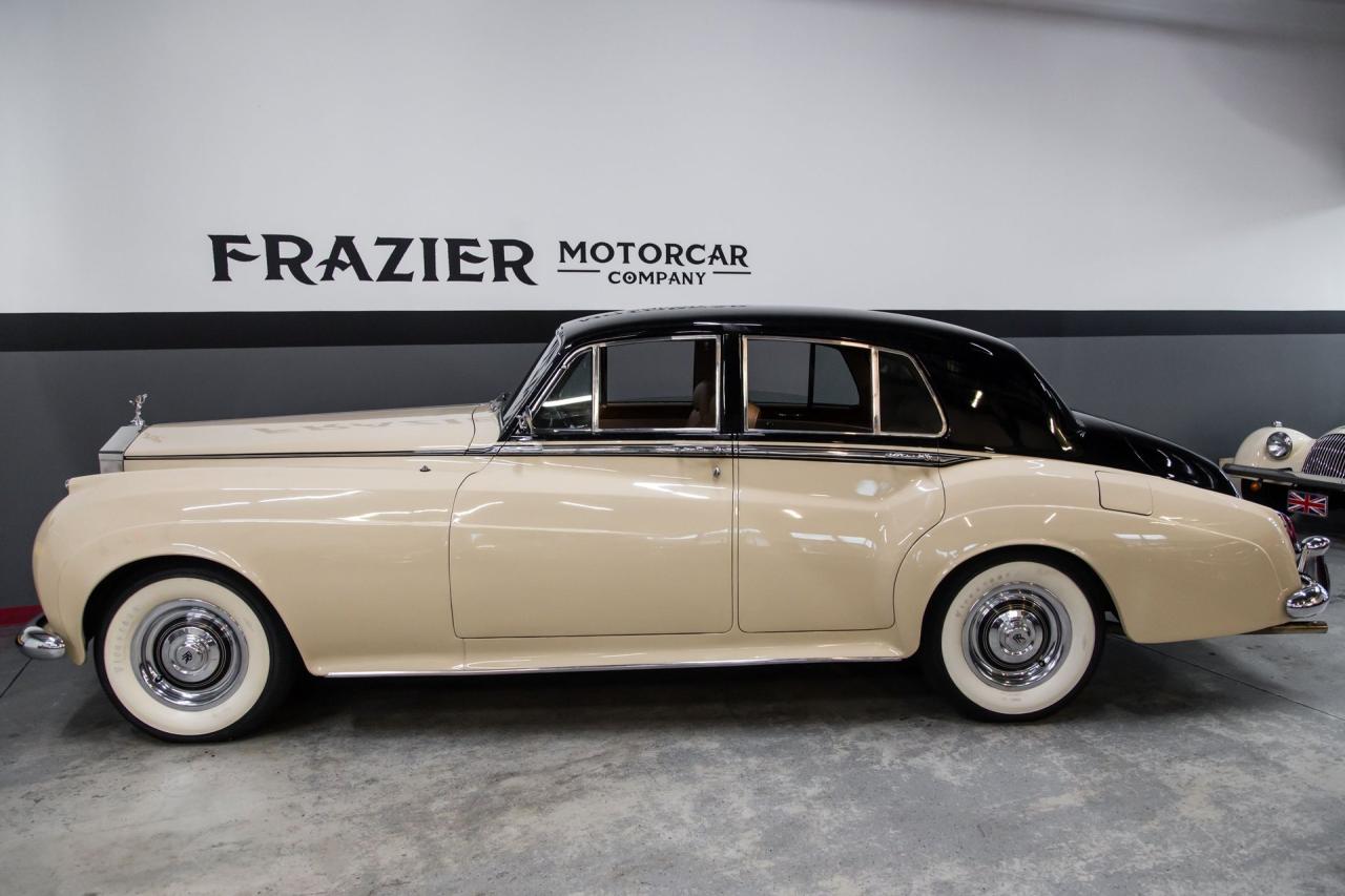 1961 Rolls - Royce Silver Cloud