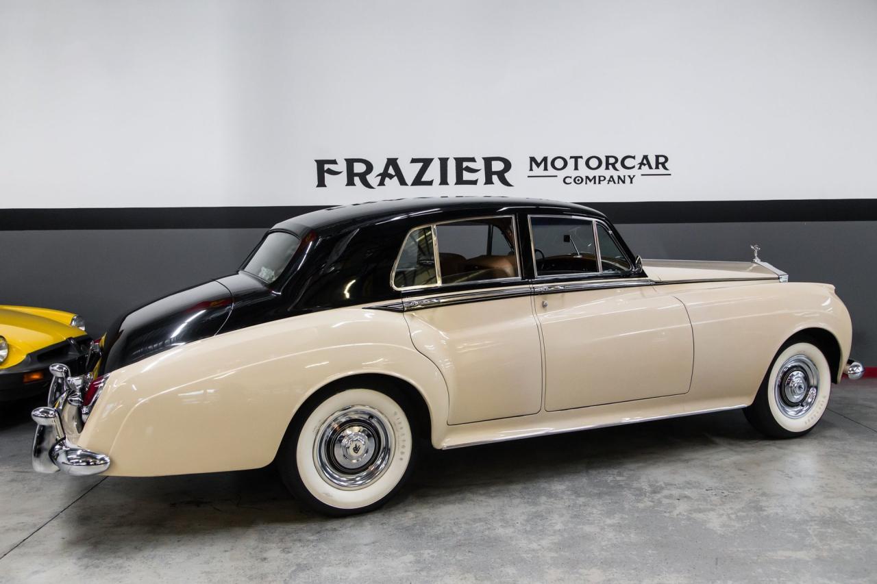 1961 Rolls - Royce Silver Cloud