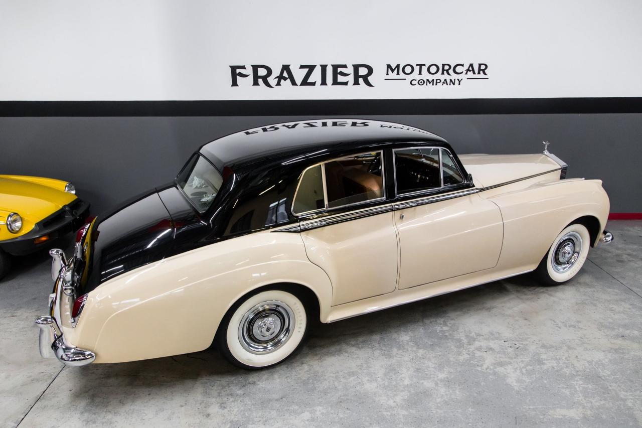 1961 Rolls - Royce Silver Cloud