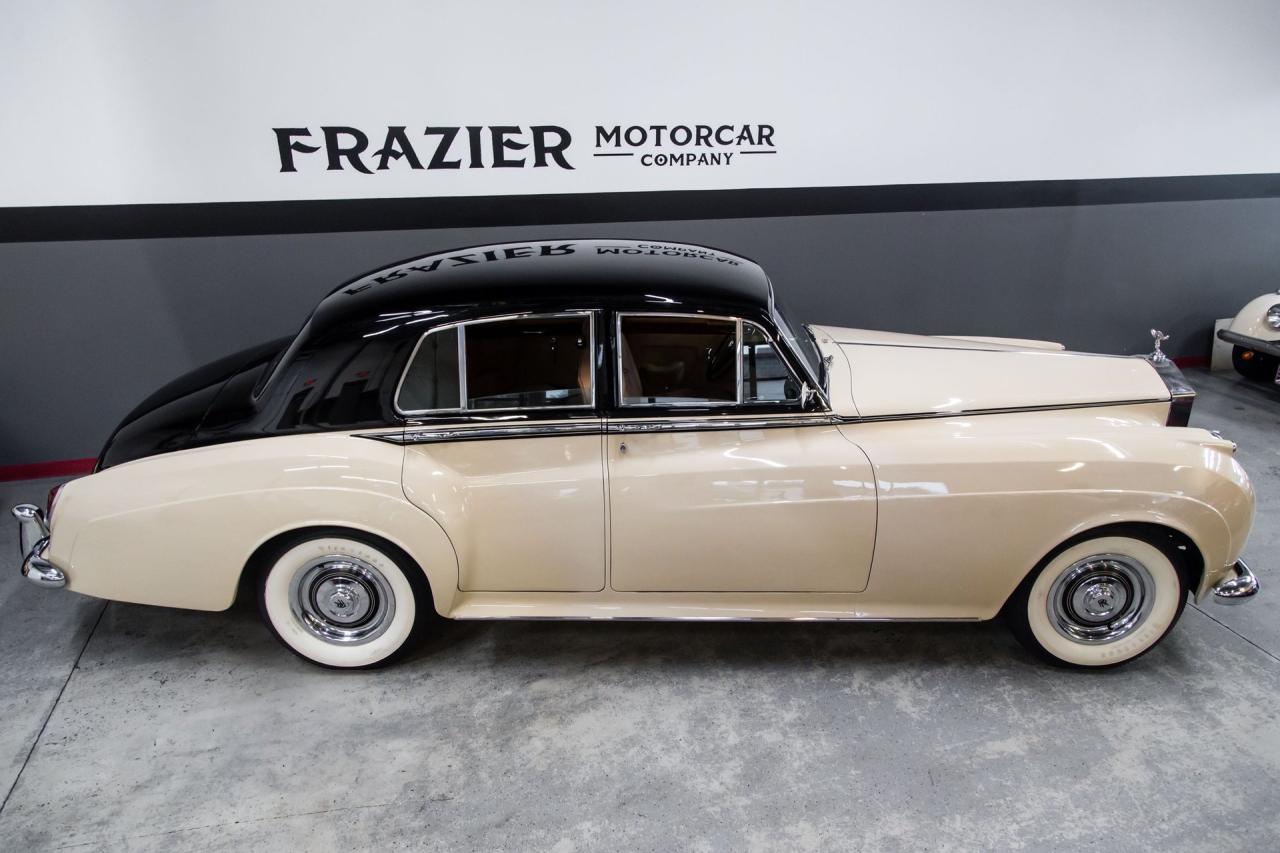 1961 Rolls - Royce Silver Cloud