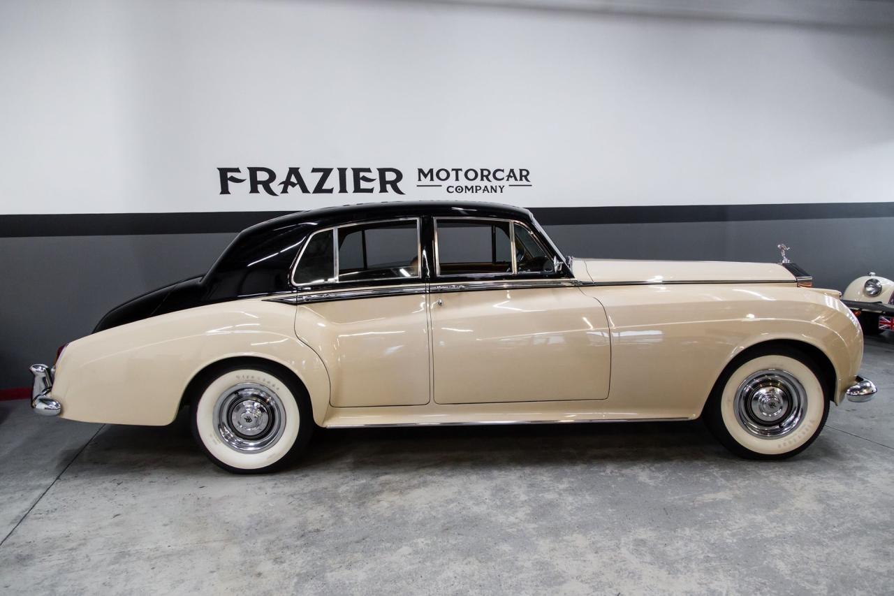 1961 Rolls - Royce Silver Cloud