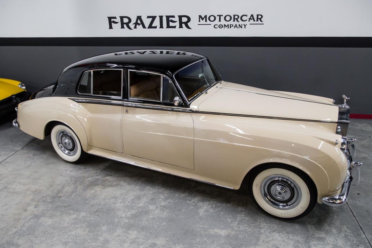 1961 Rolls - Royce Silver Cloud