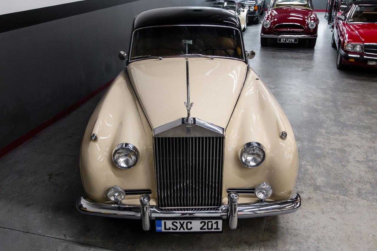 1961 Rolls - Royce Silver Cloud