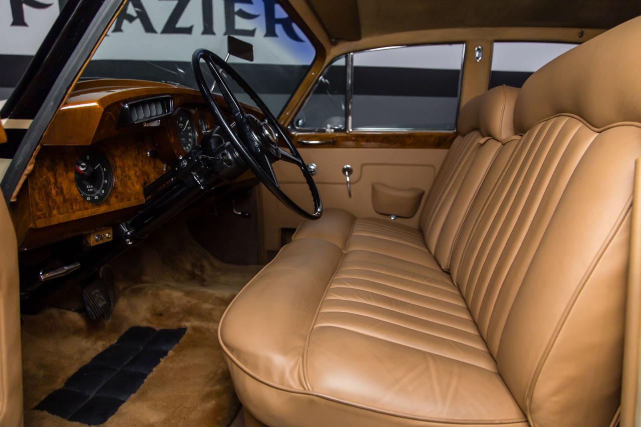 1961 Rolls - Royce Silver Cloud