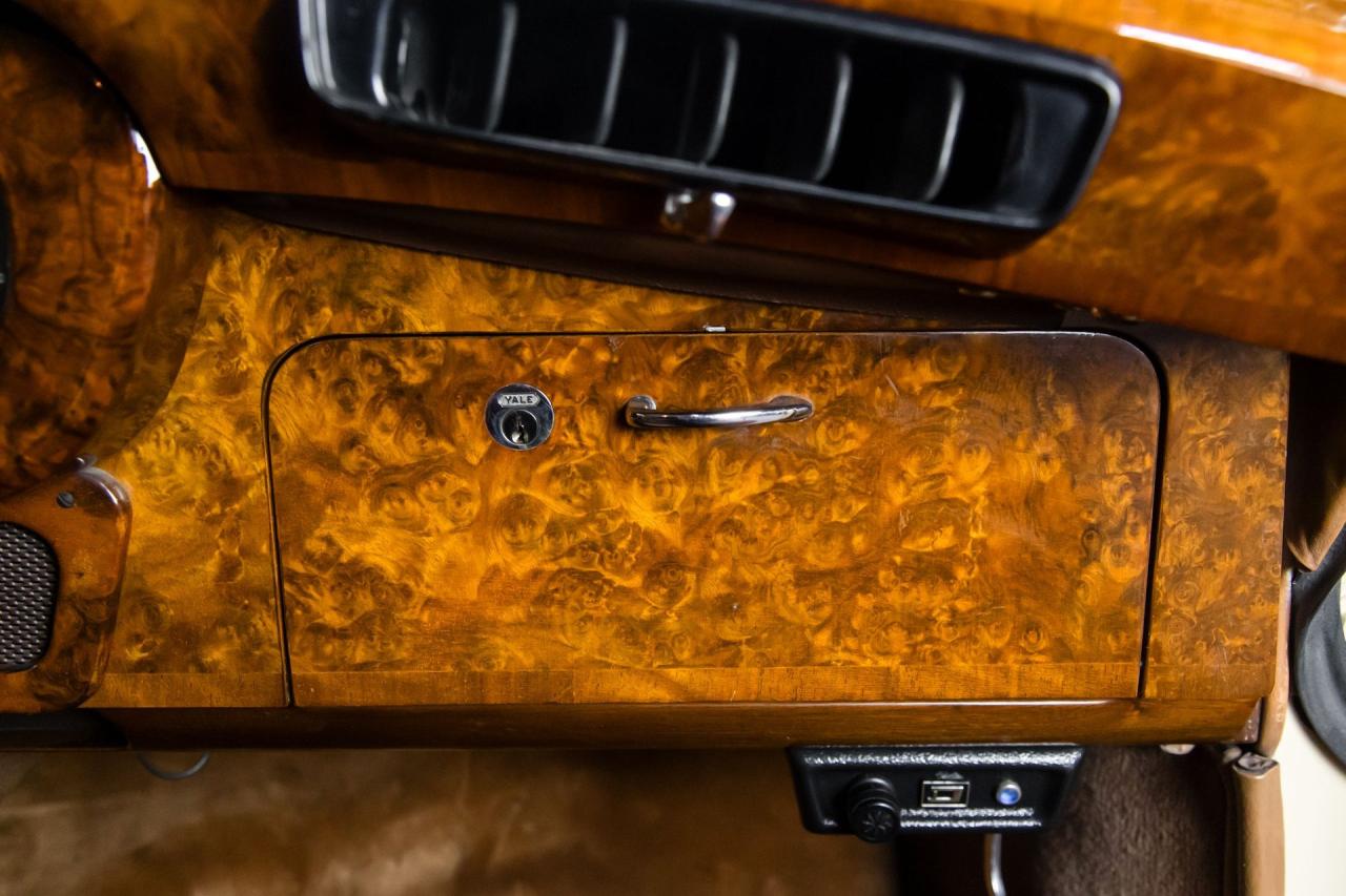 1961 Rolls - Royce Silver Cloud