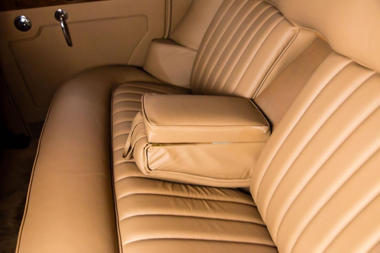 1961 Rolls - Royce Silver Cloud
