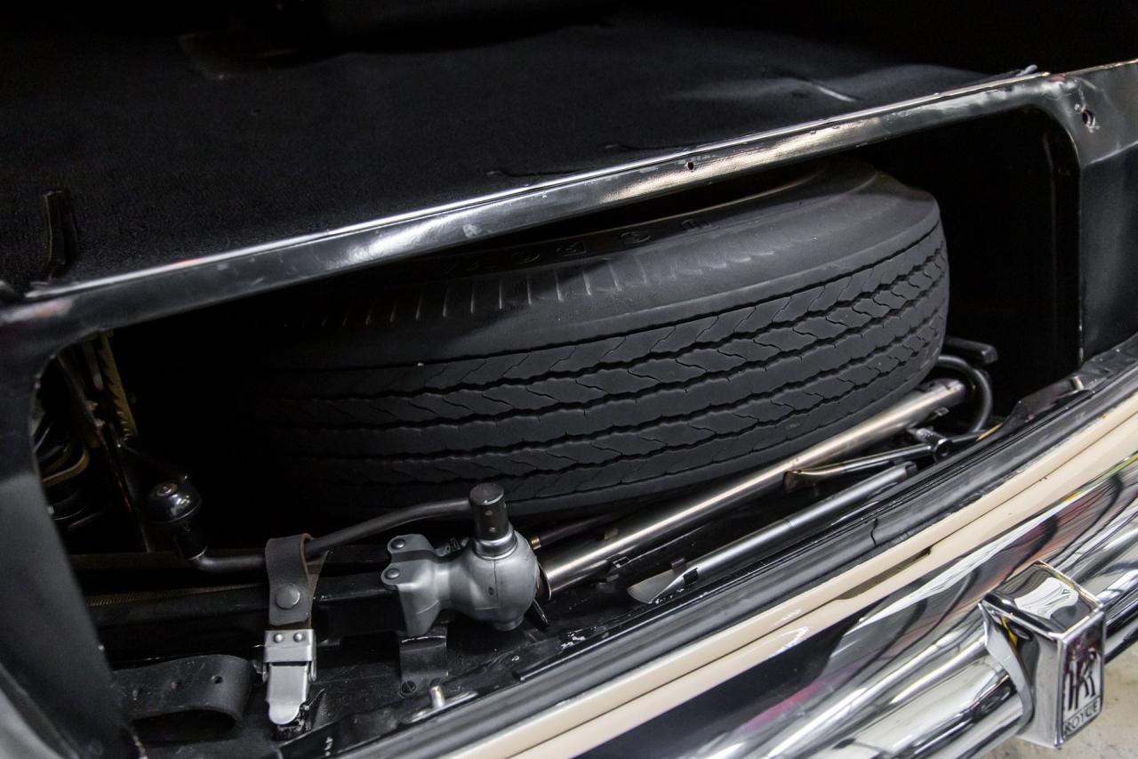 1961 Rolls - Royce Silver Cloud