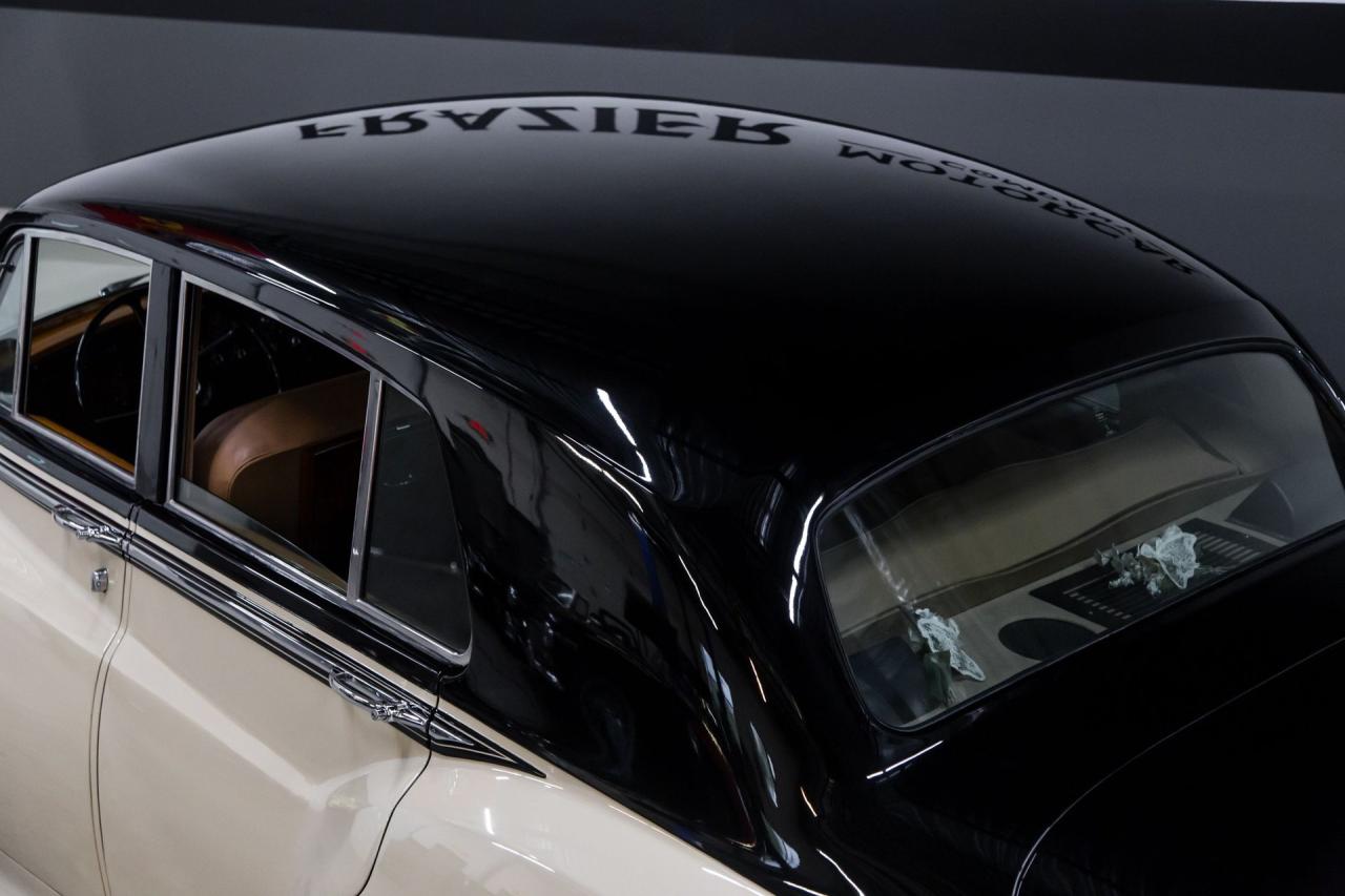 1961 Rolls - Royce Silver Cloud