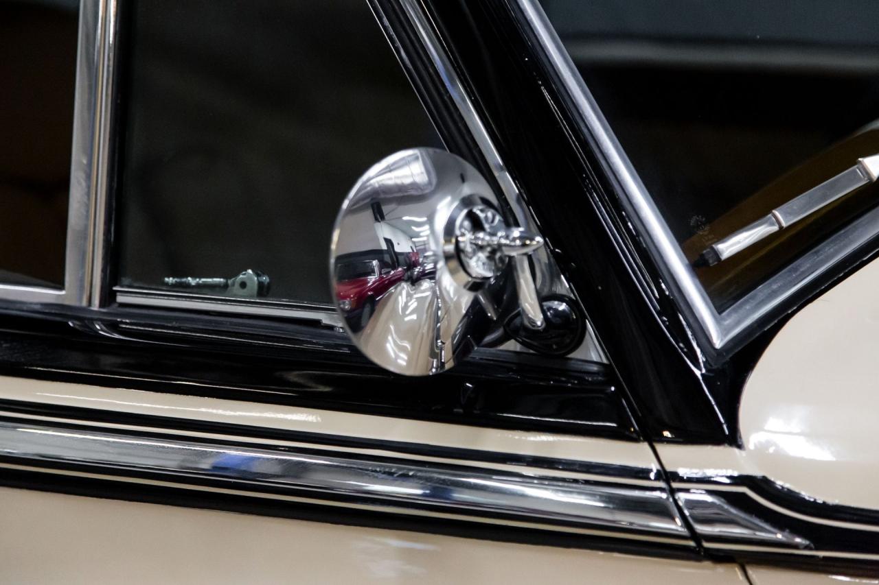 1961 Rolls - Royce Silver Cloud