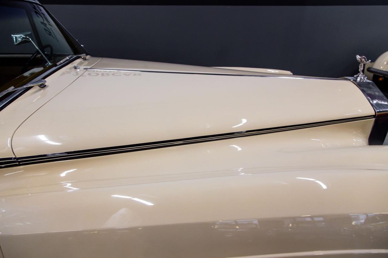 1961 Rolls - Royce Silver Cloud