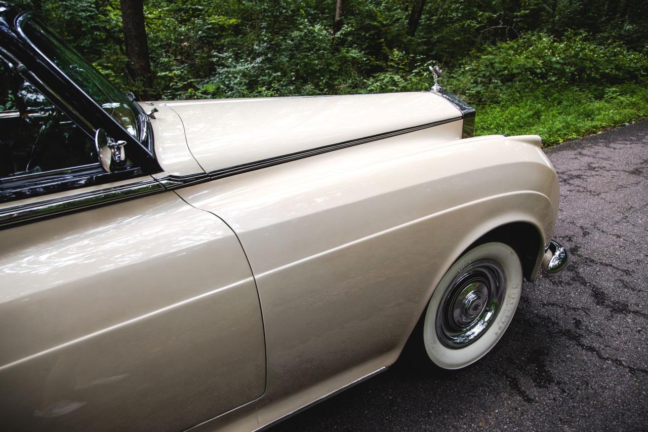 1961 Rolls - Royce Silver Cloud