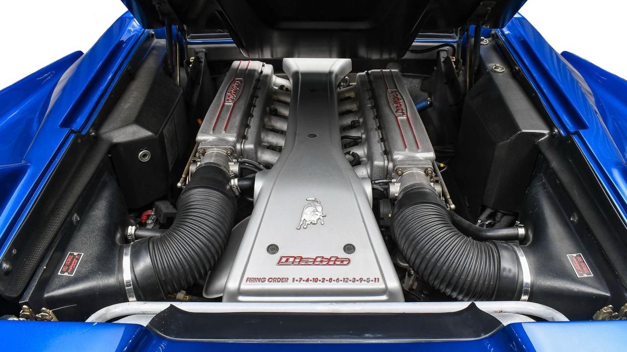 1997 Lamborghini Diablo VT Roadster