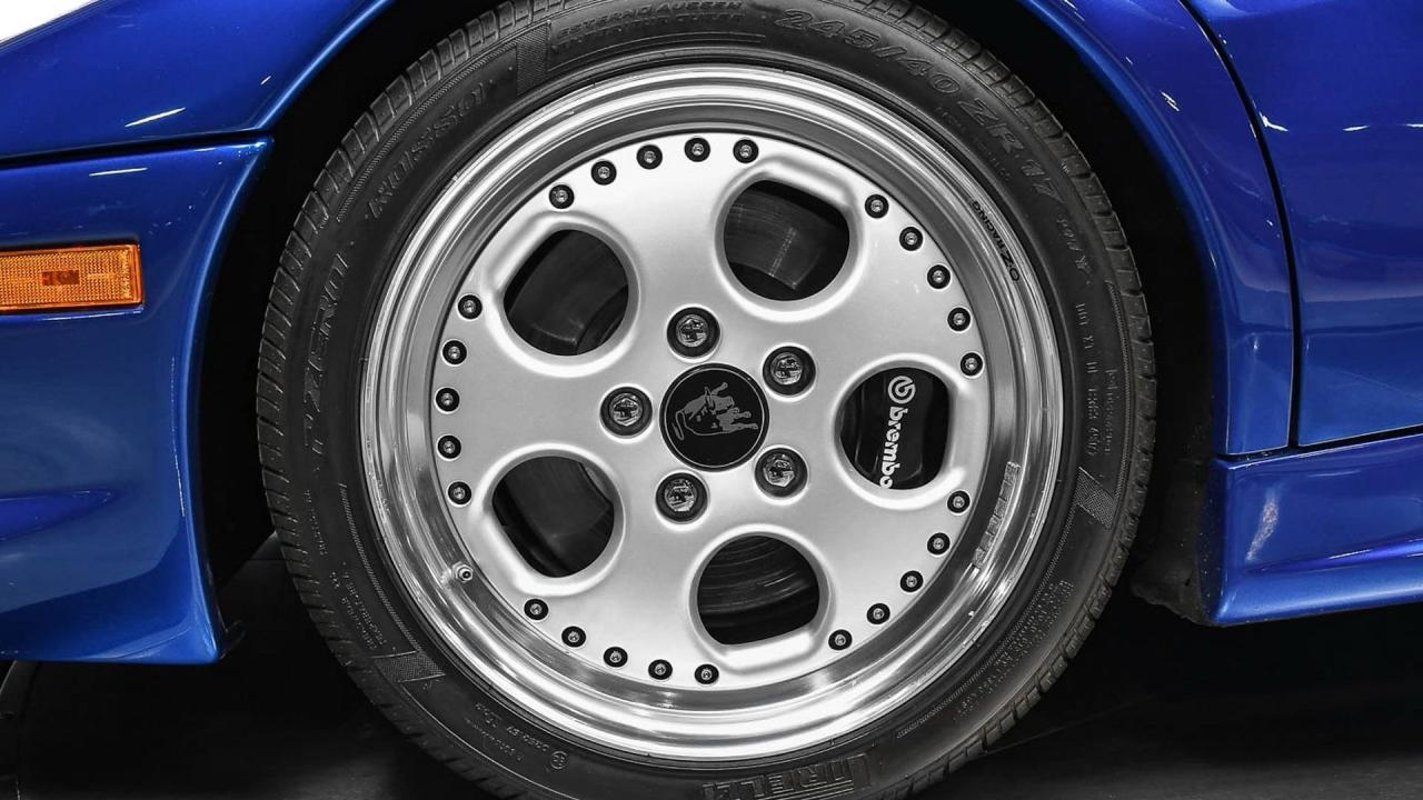 1997 Lamborghini Diablo VT Roadster