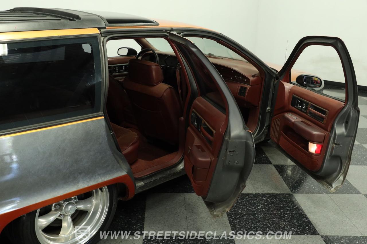 1992 Oldsmobile Custom Cruiser