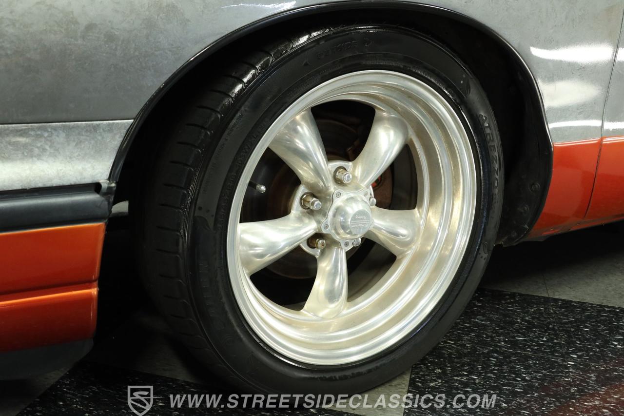 1992 Oldsmobile Custom Cruiser